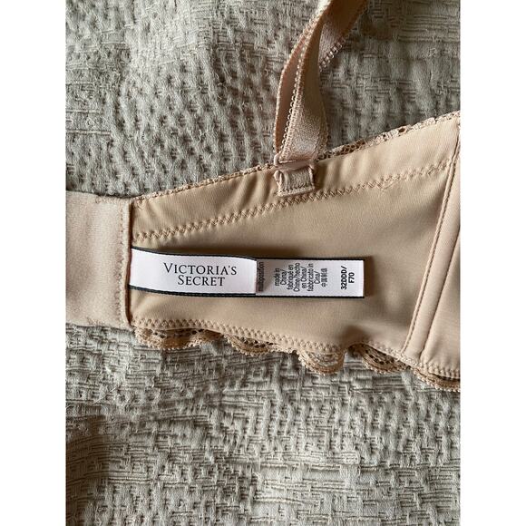 VICTORIA'S SECRET Nude Smooth & Lace Lightly Lined Demi Bra Size 32DDD - Picture 6 of 6